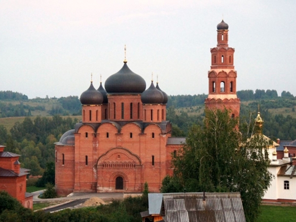 Святые кустикикрасные скалы