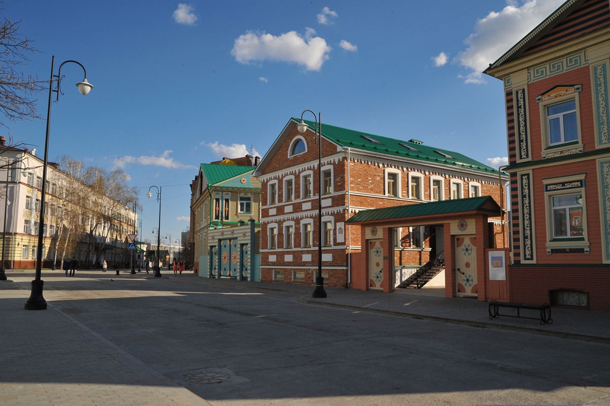 Татарская слобода. Улица Каюма Насыри Казань. Старо-Татарская Слобода в Казани улица Насыри Каюма. Цех, Казань, улица Каюма Насыри. Казань улица Каюма Насыри 3.